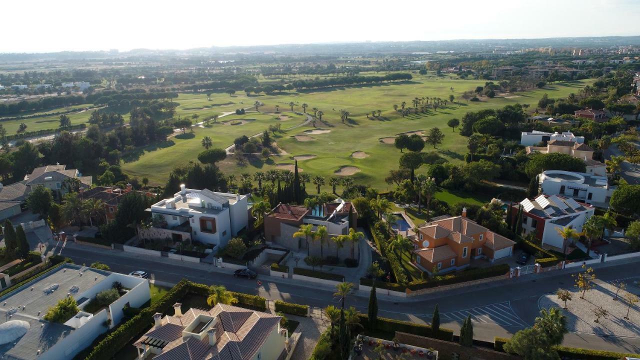 Villa Laguna Golf-Frente Ao Laguna Golf Vilamoura Exterior photo